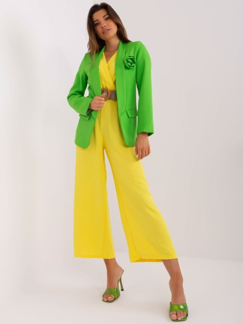 Elegancka marynarka z kwiatem KOLORY Elegancka marynarka z kwiatem KOLORY