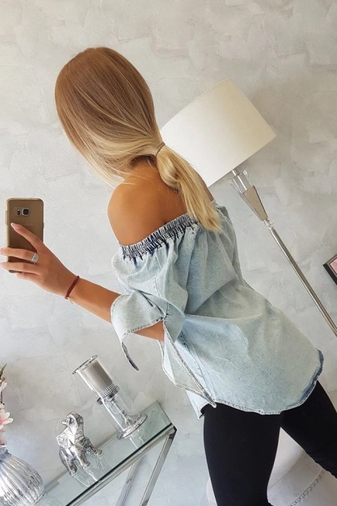 Bluzka jeansowa ze stretchem Bluzka jeansowa ze stretchem