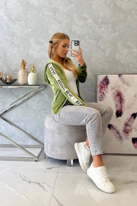 Bluza welurowa z kapturem zielona Bluza welurowa z kapturem zielona