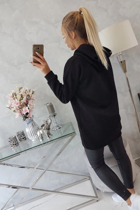 Bluza z kapturem z naszywkami czarna Bluza z kapturem z naszywkami czarna