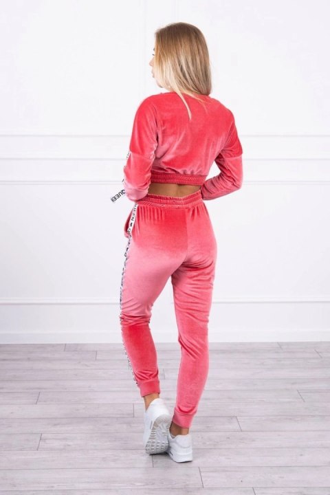 Komplet welurowy z napisem Queen malinowy Komplet welurowy z napisem Queen malinowy