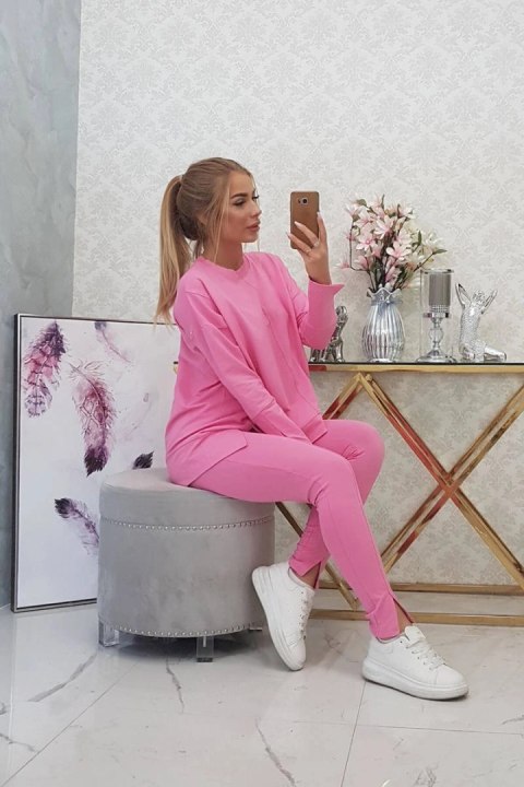 Komplet z bluzką oversize jasno różowy Komplet z bluzką oversize jasno różowy