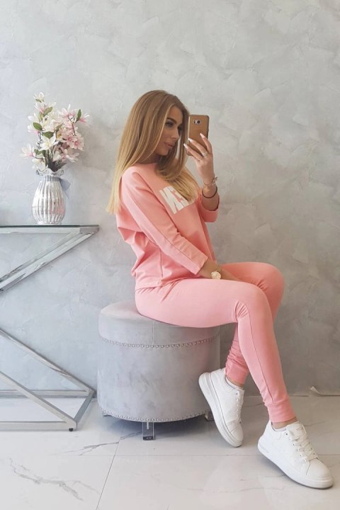 Komplet z nadrukiem Queen morelowy Komplet z nadrukiem Queen morelowy