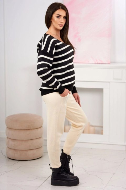 Komplet sweterkowy Bluza w paski + Spodnie ecru Komplet sweterkowy Bluza w paski + Spodnie ecru