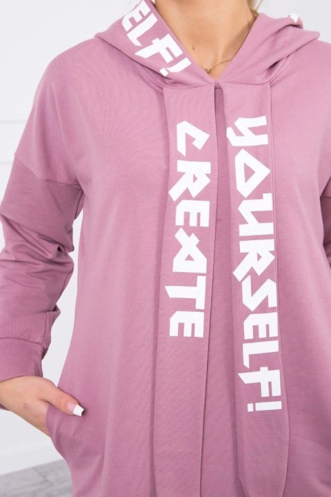Sukienka z kapturem Oversize ciemno różowa Sukienka z kapturem Oversize ciemno różowa