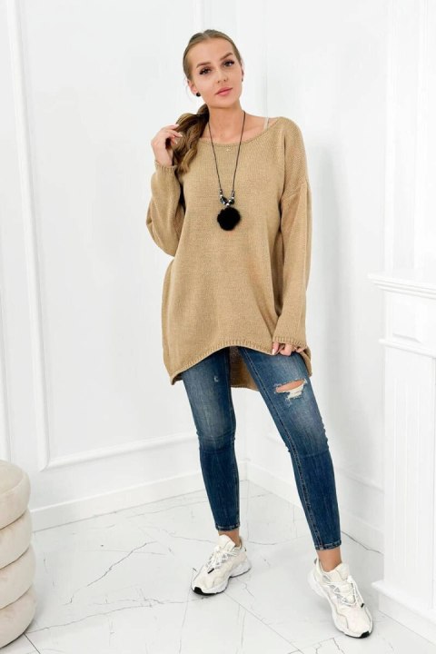 Sweter z naszyjnikiem camelowy Sweter z naszyjnikiem camelowy