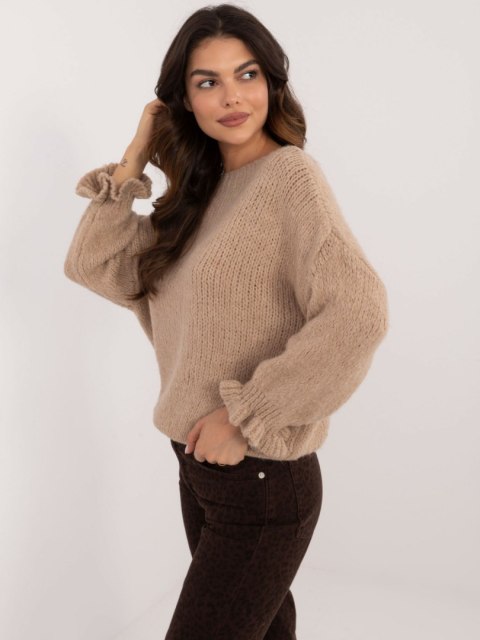 Sweter oversize z wełną okrągły dekolt Sweter oversize z wełną okrągły dekolt