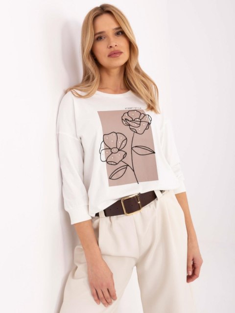 Beżowa casualowa bluzka z haftem w kwiaty Beżowa casualowa bluzka z haftem w kwiaty