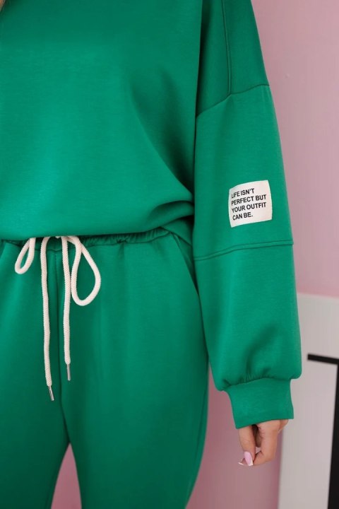 Komplet bluza + spodnie masełko zielony Komplet bluza + spodnie masełko zielony