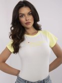 damski t-shirt o dopasowanym kroju