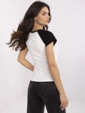 damski t-shirt o dopasowanym kroju