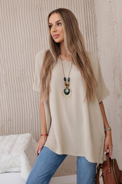 Bluzka oversize z wisiorkiem ciemny beżowy Bluzka oversize z wisiorkiem ciemny beżowy