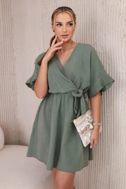 Sukienka muślinowa taliowana khaki