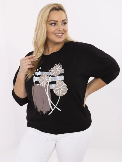 Bluzka plus size z wyhaftowanymi kwiatami Bluzka plus size z wyhaftowanymi kwiatami