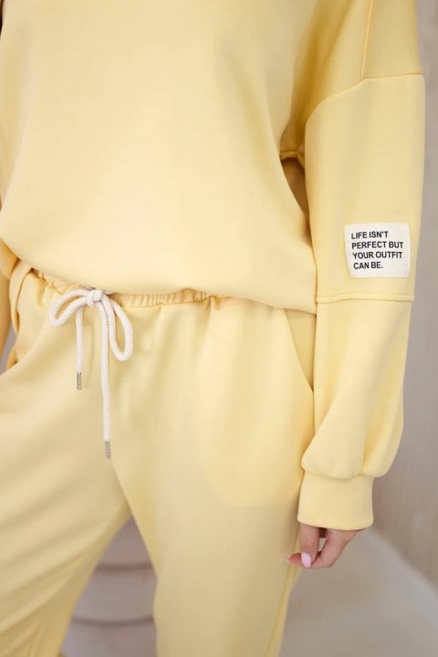 Komplet bluza + spodnie masełko żółty Komplet bluza + spodnie masełko żółty