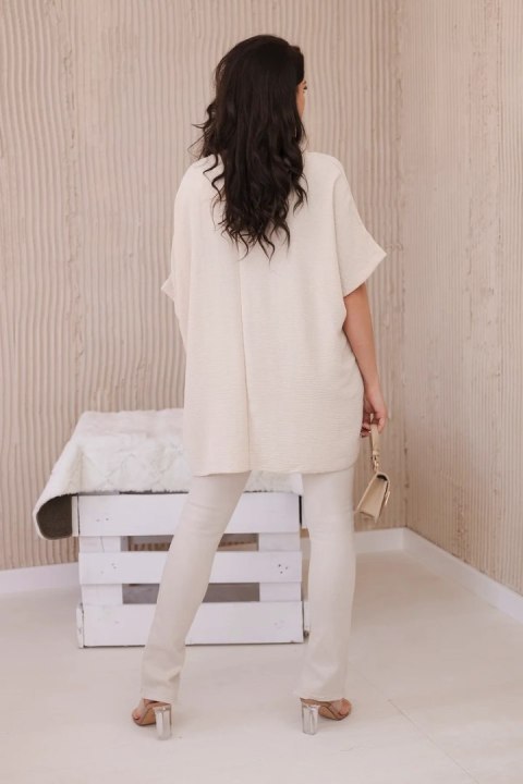 Bluzka oversize z wisiorkiem beżowa Bluzka oversize z wisiorkiem beżowa