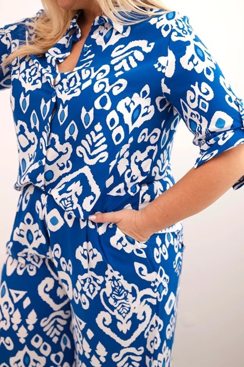 Komplet damski Plus Size wiskozowy z geometrycznym nadrukiem chabrowy Komplet damski Plus Size wiskozowy z geometrycznym nadrukiem chabrowy