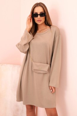 Sukienka damska wiskozowa Plus Size z torebką na łańcuszku ciemno beżowa
