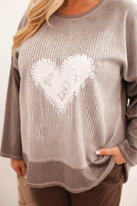 Bluza damska Plus Size bawełniana z nadrukiem serca i troczkami brązowa