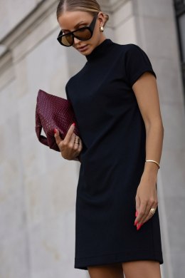 Czarna sukienka dzianinowa z golfem KLER