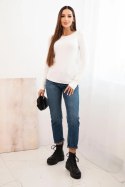 Sweter damski wiskozowy z okrągłym dekoltem i dopasowanym fasonem biały