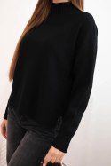 Sweter damski z półgolfem wiskozowy o luźnym kroju czarny