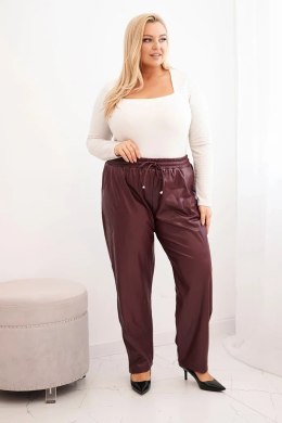 Spodnie damskie Plus Size z ekoskóry z wysokim stanem i gumką w pasie bordowe