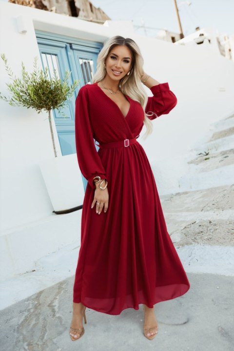 639-1 Elegancka plisowana sukienka maxi z paskiem i kopertowym dekoltem - bordowa