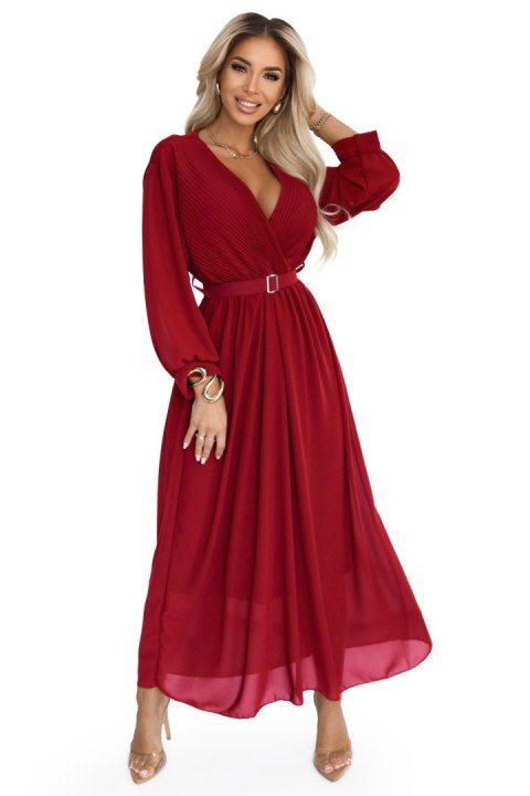 639-1 Elegancka plisowana sukienka maxi z paskiem i kopertowym dekoltem - bordowa
