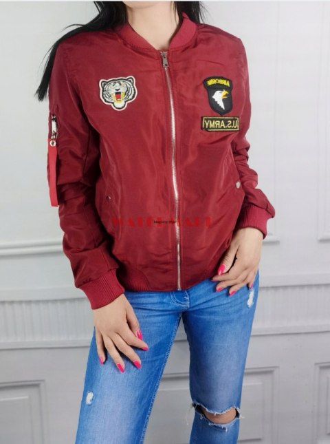 Kurtka bomber militarne naszywki bordo Kurtka bomber militarne naszywki bordo