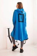 Narzutka z kapturem oversize chabrowy