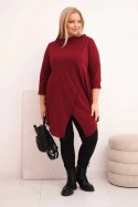 Bluzka damska bawełniana Plus Size asymetryczna z podwijanym rękawem bordowa