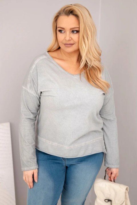 Bluzka damska Plus Size przecierana z dekoltem V i dłuższym tyłem szara
