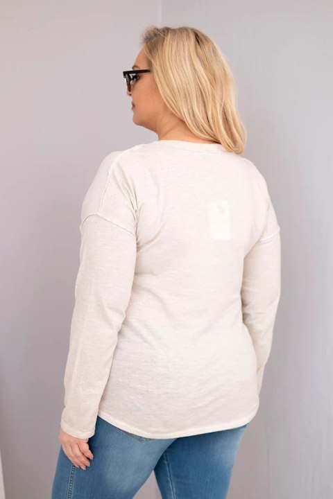 Bluzka damska Plus Size przecierana z napisem Love You More beżowa