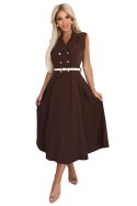 596-4 Elegancka szmizjerka midi ze złotymi guzikami i paskiem - CZEKOLADOWA