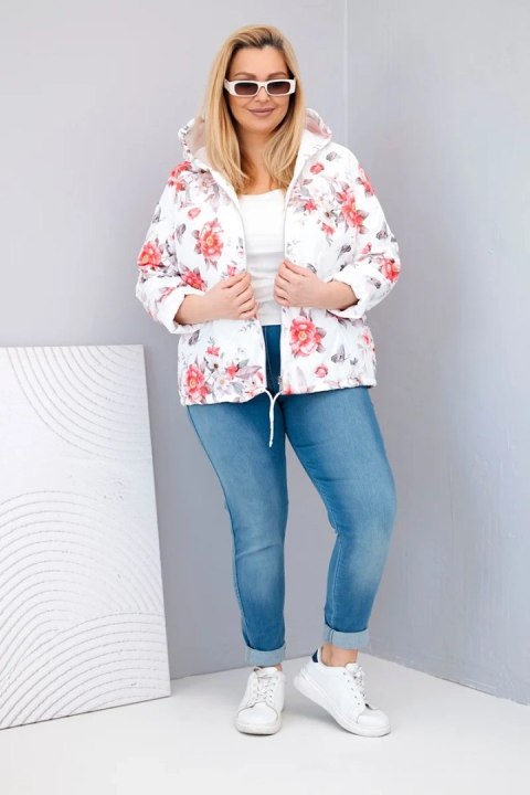 Kurtka damska wiosenna pikowana Plus Size z kapturem i kwiatowym wzorem biała