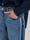 Spodnie D85084BL62589M324