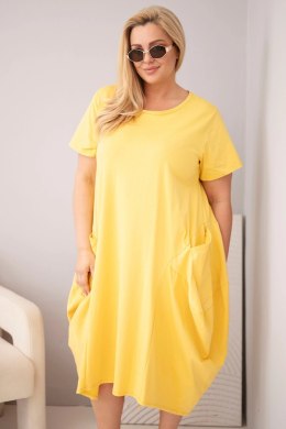 Sukienka damska Plus Size bawełniana z kieszeniami żółta
