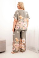 Komplet damski Plus Size z bluzką i spodniami w kwiaty z szeroką nogawką khaki