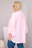 Bluzka damska wiskozowa Plus Size z falbaniastym rękawem i dekoltem V cukierkowy róż