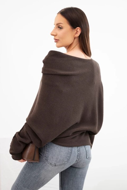 Sweter damski wiskozowy asymetryczny typu nietoperz brązowy