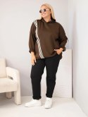 Bluza damska Plus Size wiskozowa z kapturem i ozdobnymi paskami brązowa