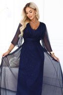 654-7 Długa połyskująca sukienka plus size z dekoltem i transparentnym rękawkiem - granatowa