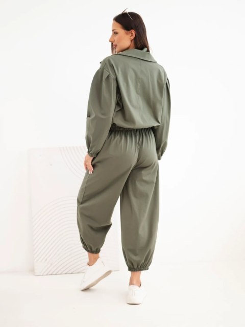 Komplet damski bawełniany z kołnierzem i spodniami jogger khaki