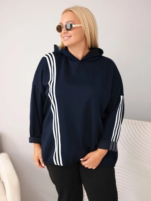 Bluza damska Plus Size wiskozowa z kapturem i ozdobnymi paskami granatowa