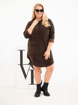Sukienka damska Plus Size sztruksowa z luźnym fasonem brązowa