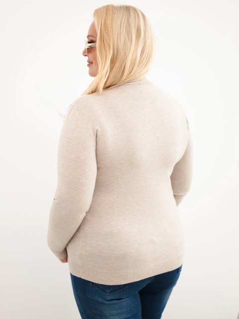 Sweter damski Plus Size z wiskozy z golfem beżowy