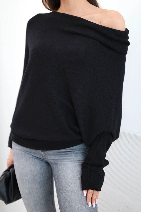 Sweter damski wiskozowy asymetryczny typu nietoperz czarny