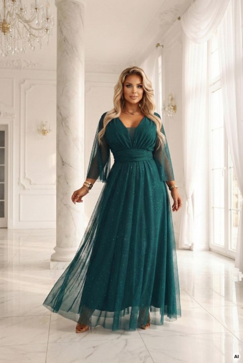 654-1 Długa połyskująca sukienka plus size z dekoltem i transparentnym rękawkiem - zieleń butelkowa