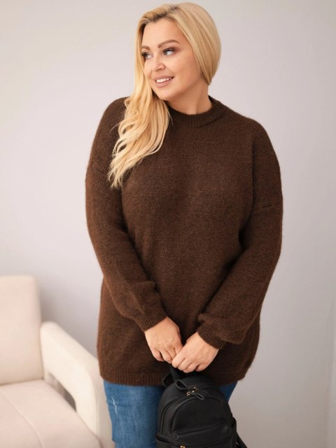 Sweter damski Plus Size o luźny kroju z długim rękawem brązowy
